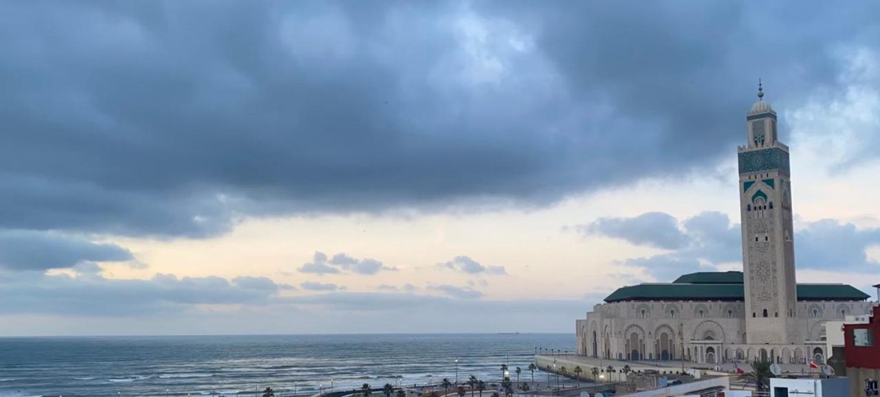 Bel Appartement Avec Une Belle Vue Sur La Grande Mosquee Hassan II Et La Mer คาซาบลังกา ภายนอก รูปภาพ